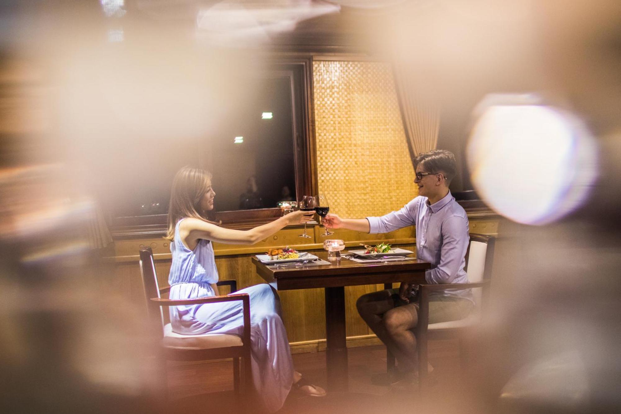 Bhaya Legend Cruises Hotel Hạ Long Ngoại thất bức ảnh