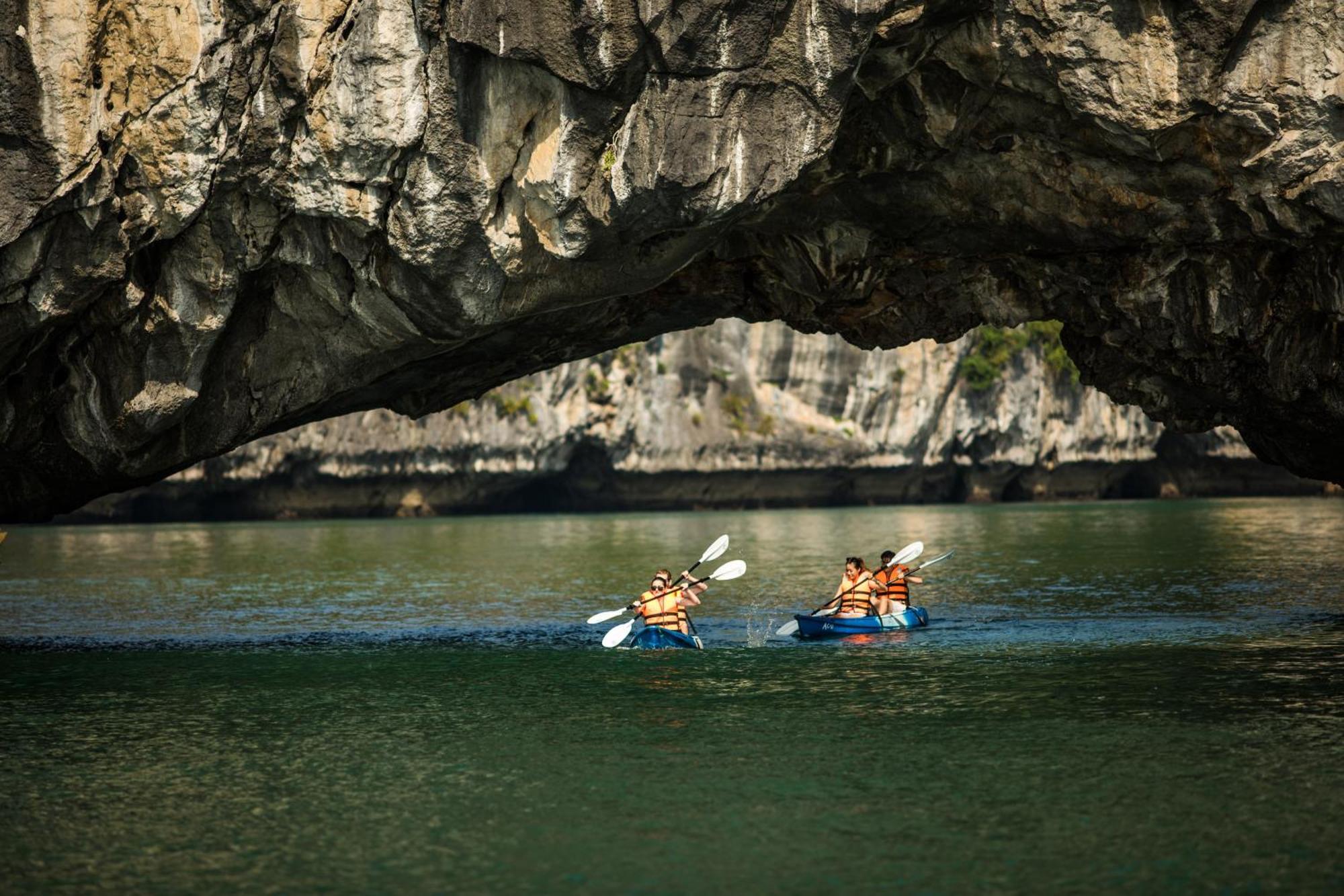 Bhaya Legend Cruises Hotel Hạ Long Ngoại thất bức ảnh