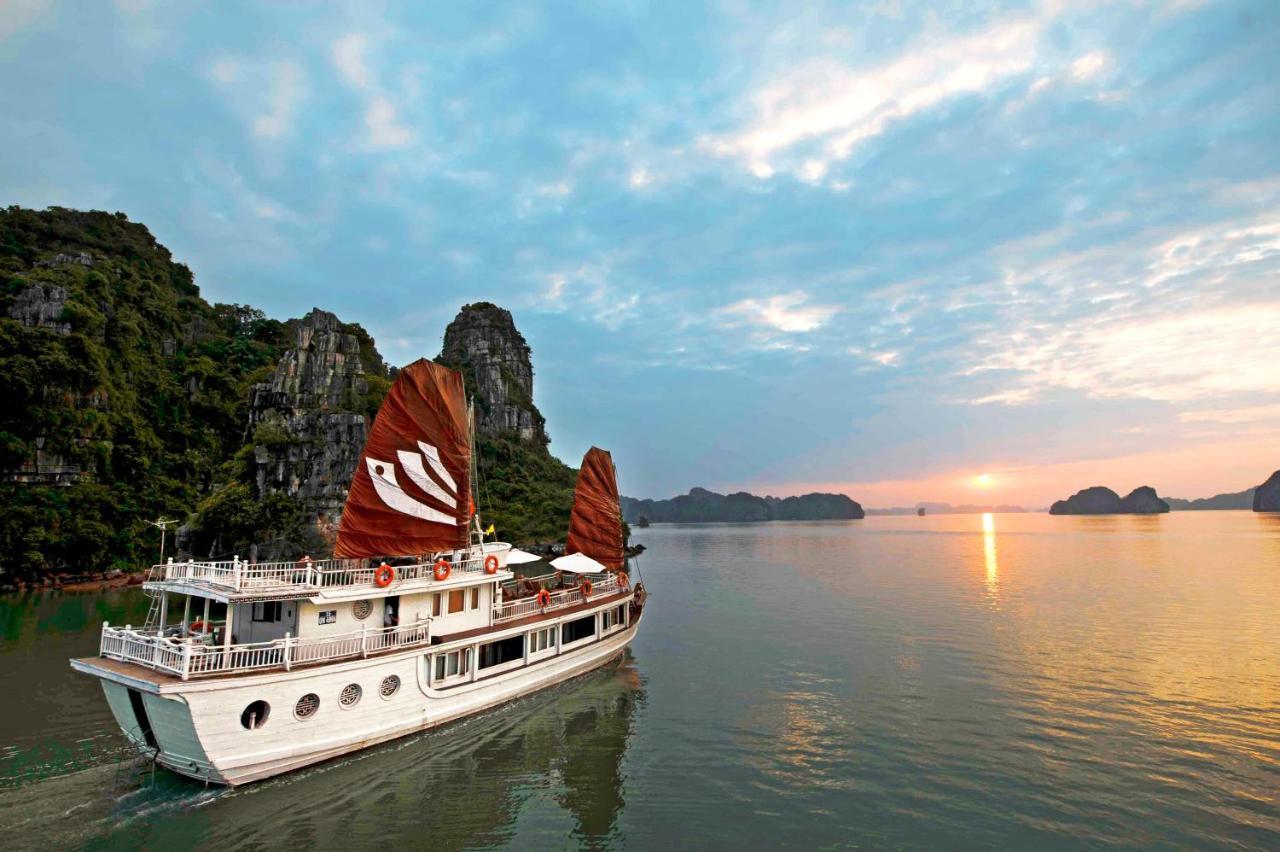 Bhaya Legend Cruises Hotel Hạ Long Ngoại thất bức ảnh